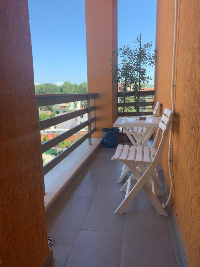 Apartament Klea In Strandnaehe Toplage Durres Luaran gambar